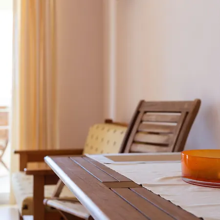 Aparthotel Aphrodite 3*