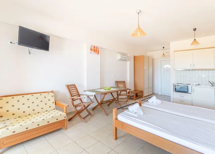 Aphrodite 3*
