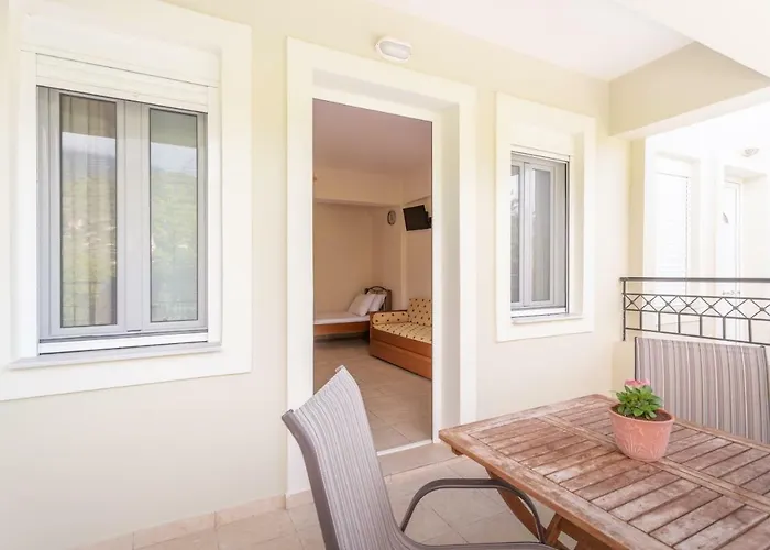 Aphrodite Appart hôtel 3*