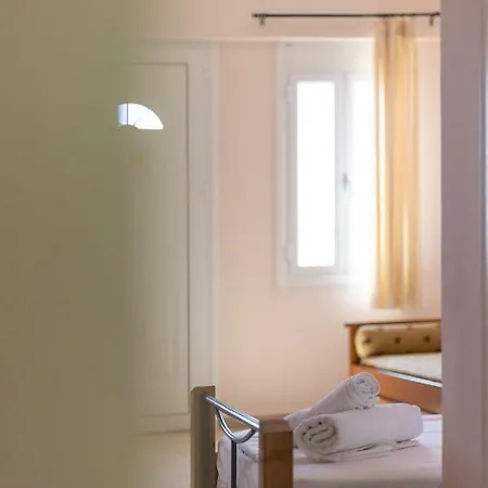 Aphrodite Lägenhetshotell Stoúpa