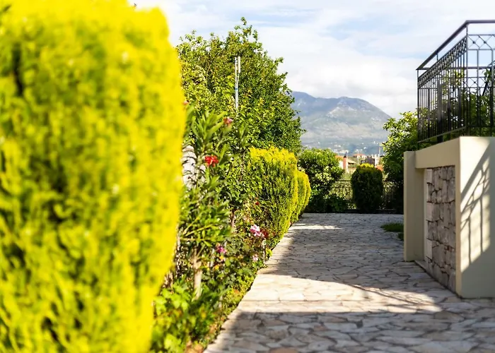 Aphrodite Lägenhetshotell Stoúpa